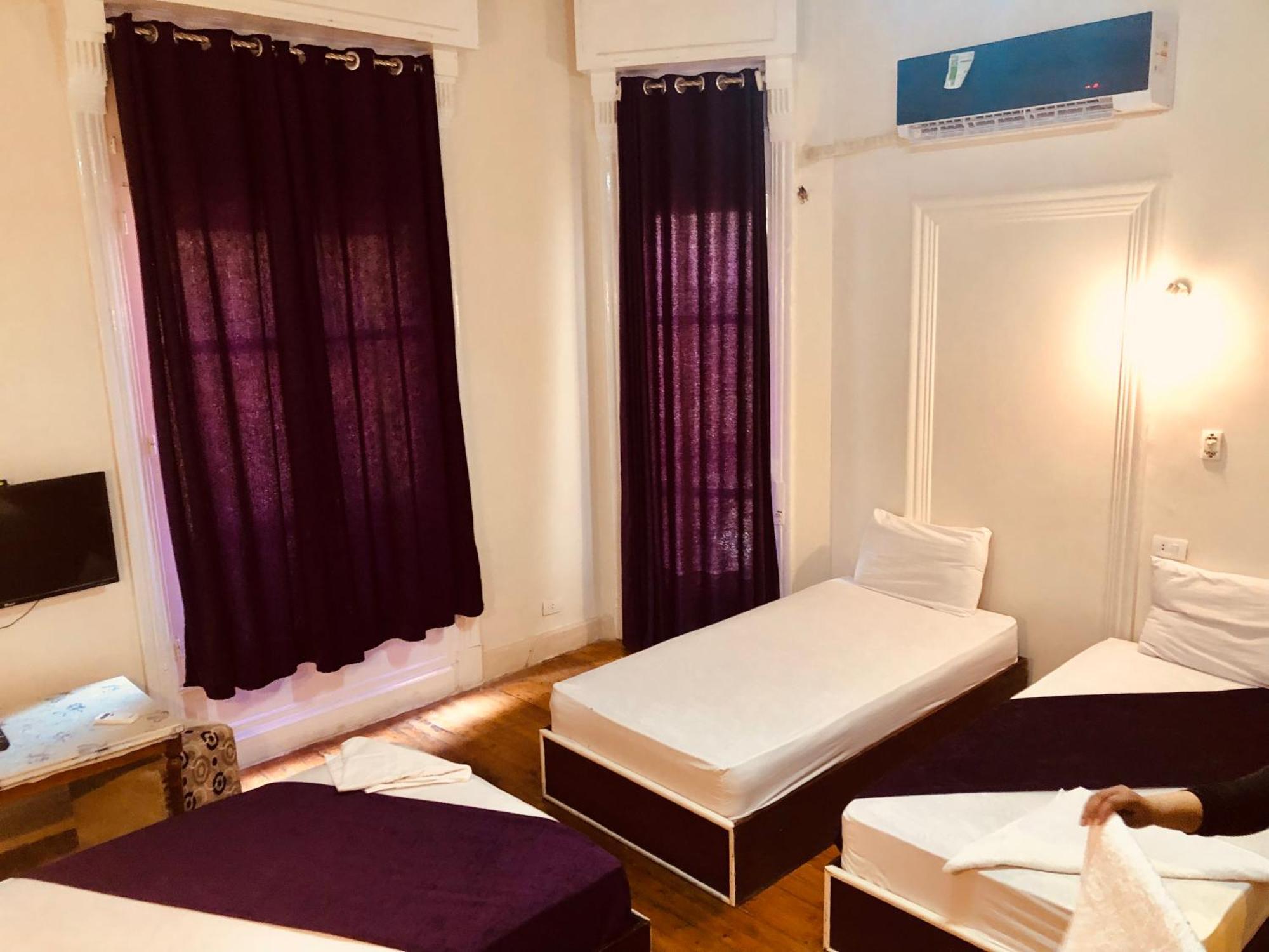 Hostel Pharaoh Nights Cairo